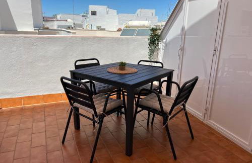 Ático con terraza - 2 minutos de la playa - Foto 17