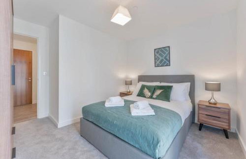 Stunning 2 Bed Apartment in Central Birmingham - Photo 8