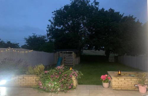 Silverstone - 5 Bed - Sleeps 10 - Foto 6