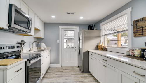 Walk to Restaurants Home with Yard in Safety Harbor - Foto 2