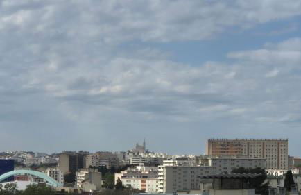 Massilia Calling appartement Marseille proche métro climatisé bien décoré - Photo 5