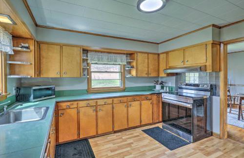 Tasteful Country Home on 5 Acres about 3 Mi to Lake! - Foto 11