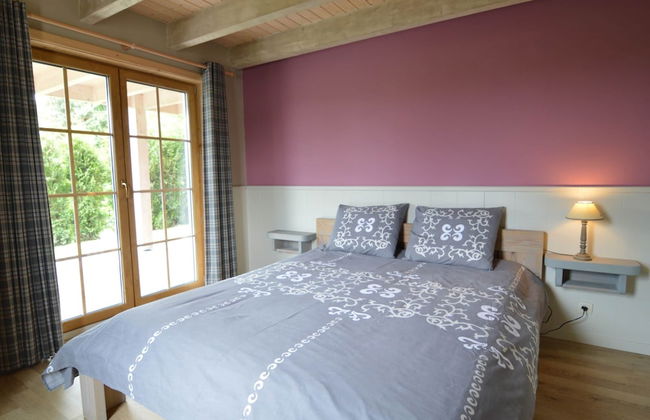 Sumptuous Chalet in Septon with Sauna & Hot Tub - Photo 6