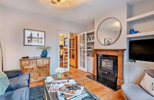 Shrewsbury Townhouse - Free Parking - Photo 9