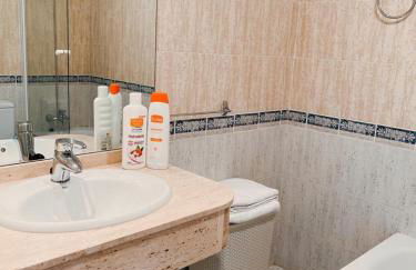 SUNNY HOUSE AT THE BEACH infinity pool shared - Foto 30