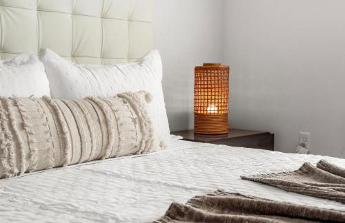 Sunny 2-Bed Oasis Pool and Gym in Apollo Beach - Foto 14