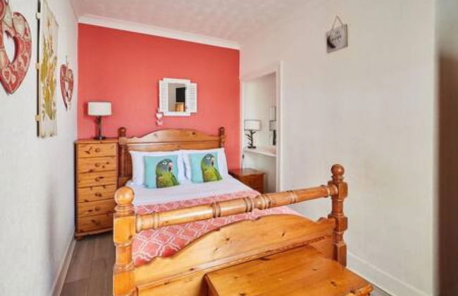 George House in Whitby - Photo 26