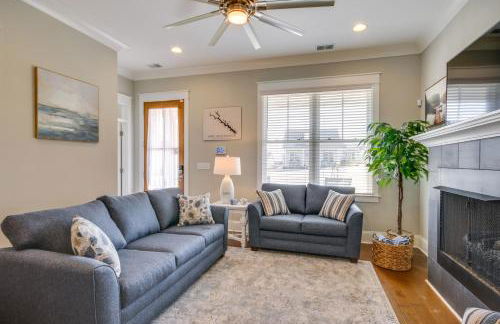 Lake Access and Boat Slip Greenwood Cottage! - Foto 4