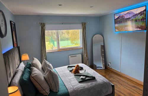 The Mountain Lake - Foto 16