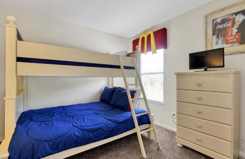 Mickeys Sunspot - 6 bed Emerald Island Resort pool home - Foto 47