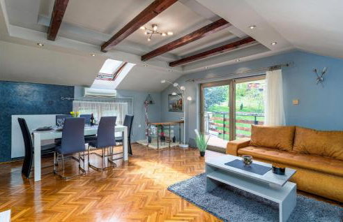 2 Bedroom Amazing Apartment In Bakar - Photo 3