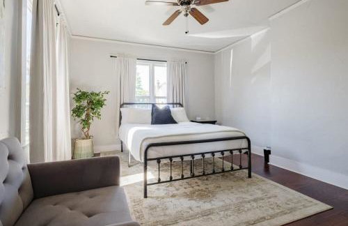 Unique Bungalow w/ hot Spa in DT - Foto 55