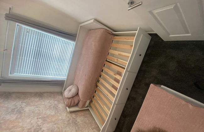 Charming 3-bed House Near Central Manchester - Foto 7