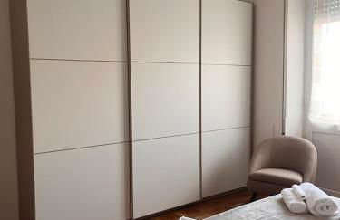 Spacious 4BR Suite & Prime Location and Comfort - Foto 46