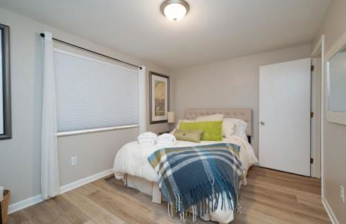 Spring Getaway Holiday Retreat Prime Location - Photo 8