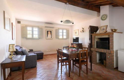 Domus Claudiae - Photo 11