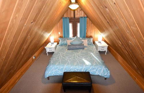 Unique Camano Cabin with Mountain and Water Views - Foto 14