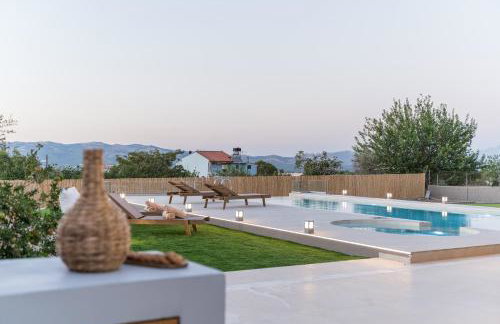 Ergini country villa with bio infinity pool & spa - Foto 33