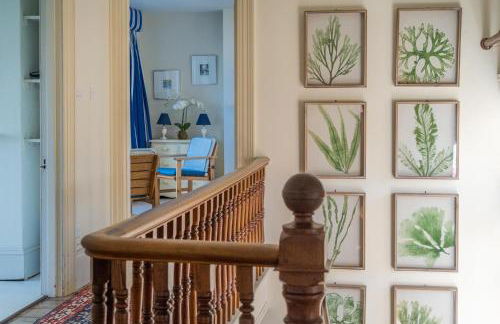 Bay House - Photo 21