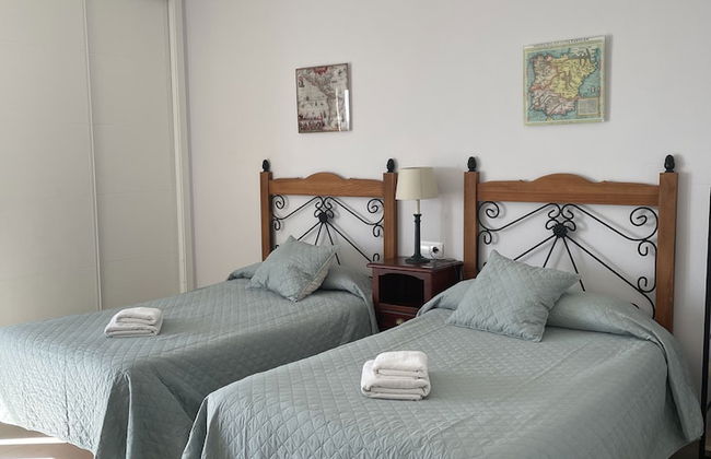 Apartamentos La Roca Rentals - Foto 10