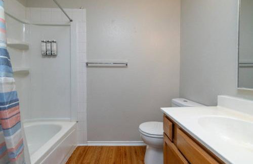 World Cup Weekend Stay - Explore With Ease - Foto 42