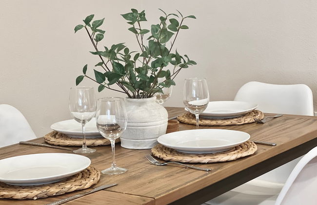 Relaxing 2-br Apt With Pool Hot Tub Gym - Photo 30