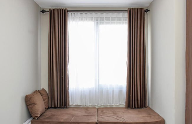 Comfort Studio at LRT City Jatibening Apartment - Photo 2