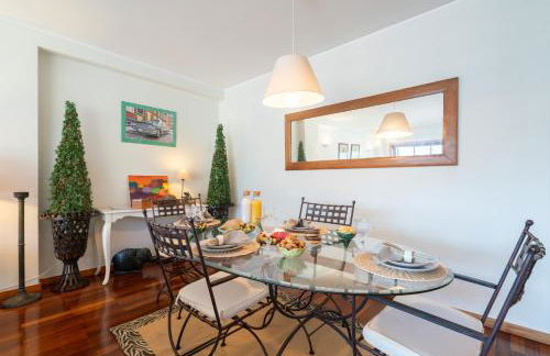 Host Wise - Homely Large Flat - Balcony - Foto 21