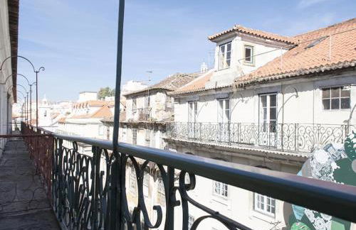 Chiado Cozy Bright Apt with AC Elevator - Foto 14