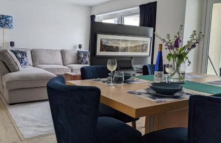 Brand new large flat by the sea with free parking - Foto 5