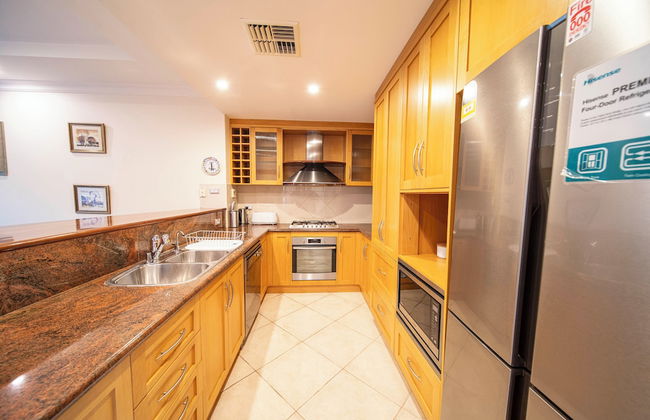 Cozy Home with fireplace 5mins to beach - Foto 14