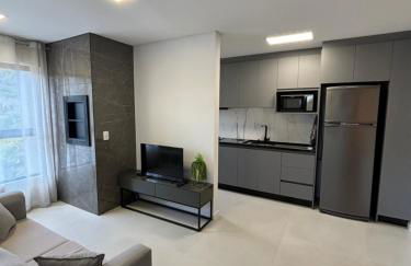 Apartamento Novo 3,3 Km da Villa Germânica - Foto 1