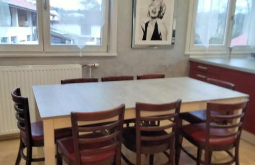 Grand appartement de 4 Chambres moderne et lumineux, entièrement meublé - Foto 2