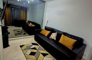 Blak Miroir Cosy T1 au cœur d'Evry - Foto 2