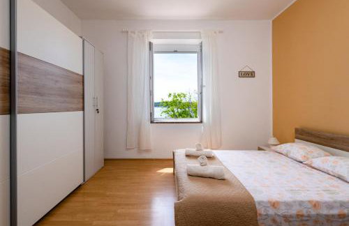 Sea apartment by beach Vine, olive oil tasting, kajaks, grill - Photo 16