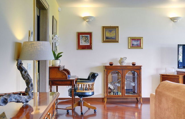 Luxurious Villa in Pomer with Pool & Hot Tub - Foto 26