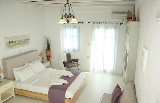 Tholaria Boutique Hotel - Photo 20