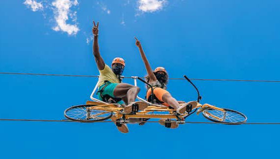 Skybike in Toro Verde Eco Adventure Park - Foto 3