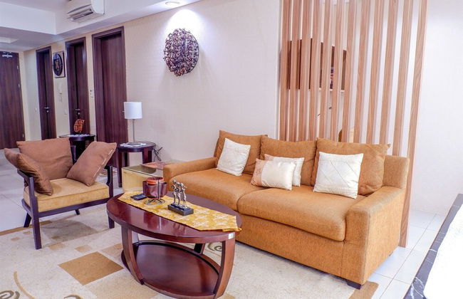 Cozy Pool View Kemang Village Residence Apartment with Direct Access to Mall - Foto 21