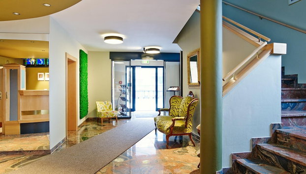 Holiday Apartments by Das Grüne Hotel zur Post - Foto 4, Rezeption