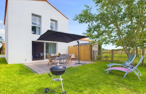 Maison pour 6 adultes,1 enfant - piscine collective - Photo 1