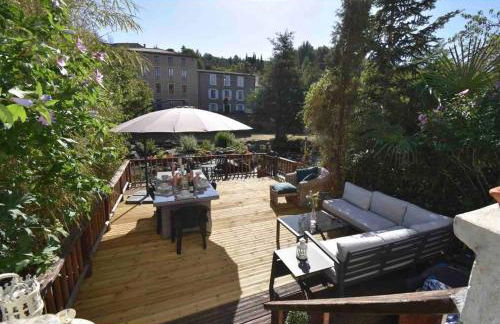 Riverside 4 bed house full of character and charm - Foto 29