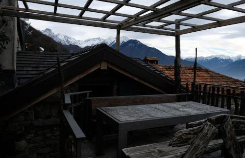 Appartamenti Montemezzo Le Case in Pietra - Photo 11