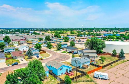 Witches Hollow Pet-Friendly Retreat Near Airport - Foto 68