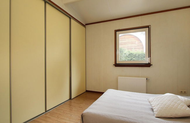 Peaceful Nature Escape in Meijel - Photo 4