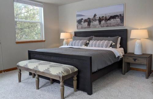 Aspen Grove Lodge - Photo 7