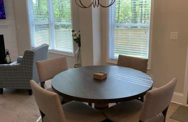 Fully Fenced & Fitted 4BR Near LakePoint Sports - Foto 78