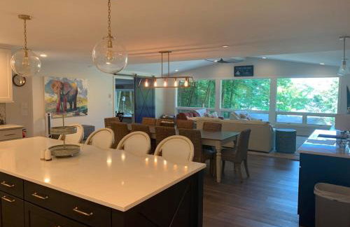 Beach View Cottage - On the Lake - Foto 46