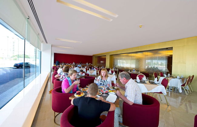 Al Bustan Residence Hotel Apartments - Photo 21