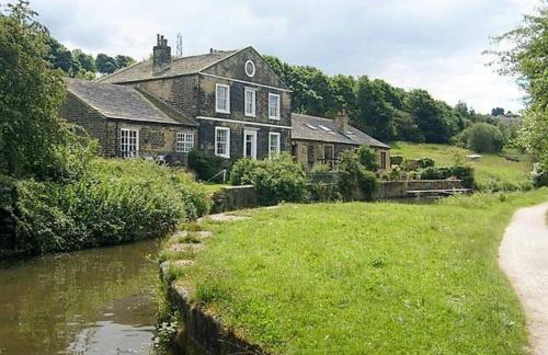 *F4GH for your most relaxed & Cosy stay + Free Parking + Free Fast WiFi * - Foto 27